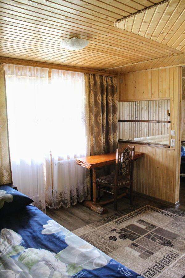 Садиба "У Валентини" Yablunytsya Exterior photo