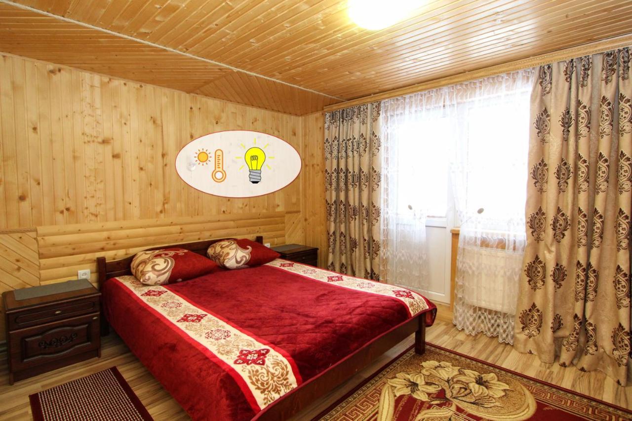 Садиба "У Валентини" Yablunytsya Exterior photo